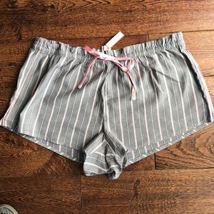 NWT Victoria’s Secret Stripe Sleep Short Gray Pink